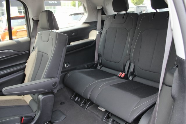 2021 Jeep Grand Cherokee Laredo photo 23