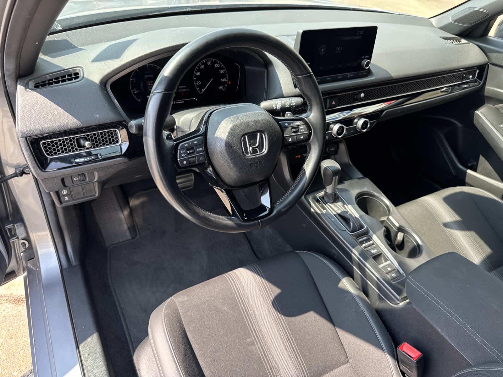 2024 Honda Civic Hatchback Sport photo 33