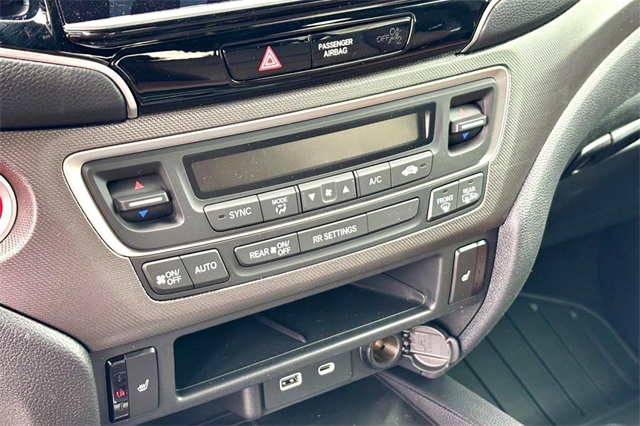 2025 Honda Ridgeline RTL photo 14