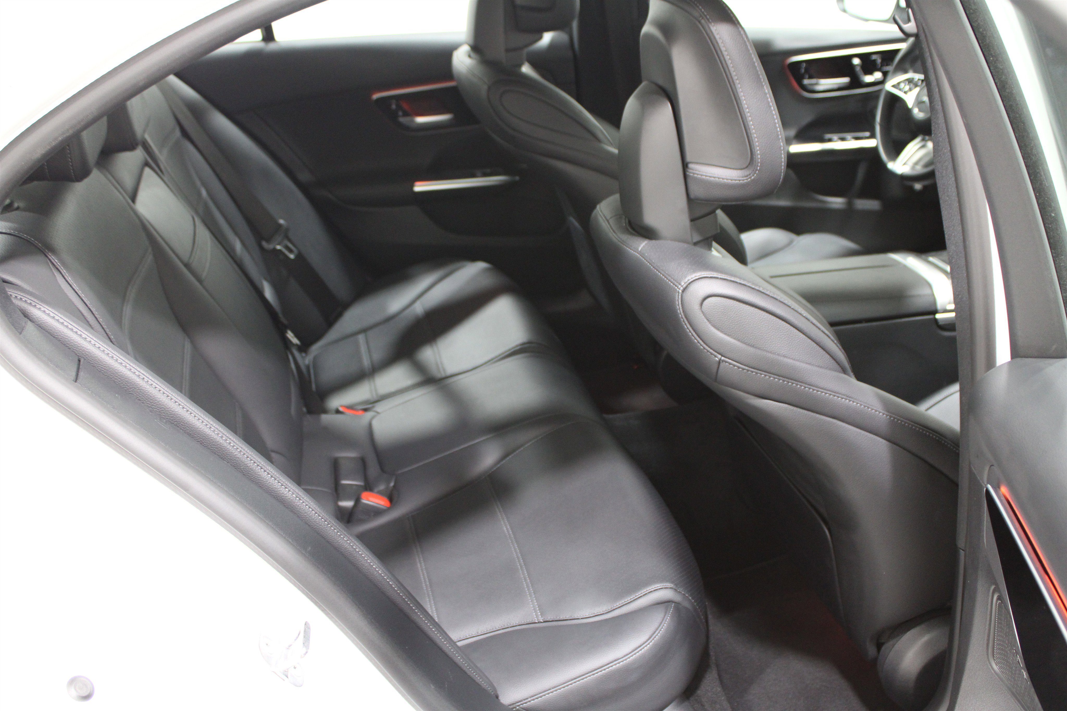 2024 Mercedes Benz C 300 photo 16