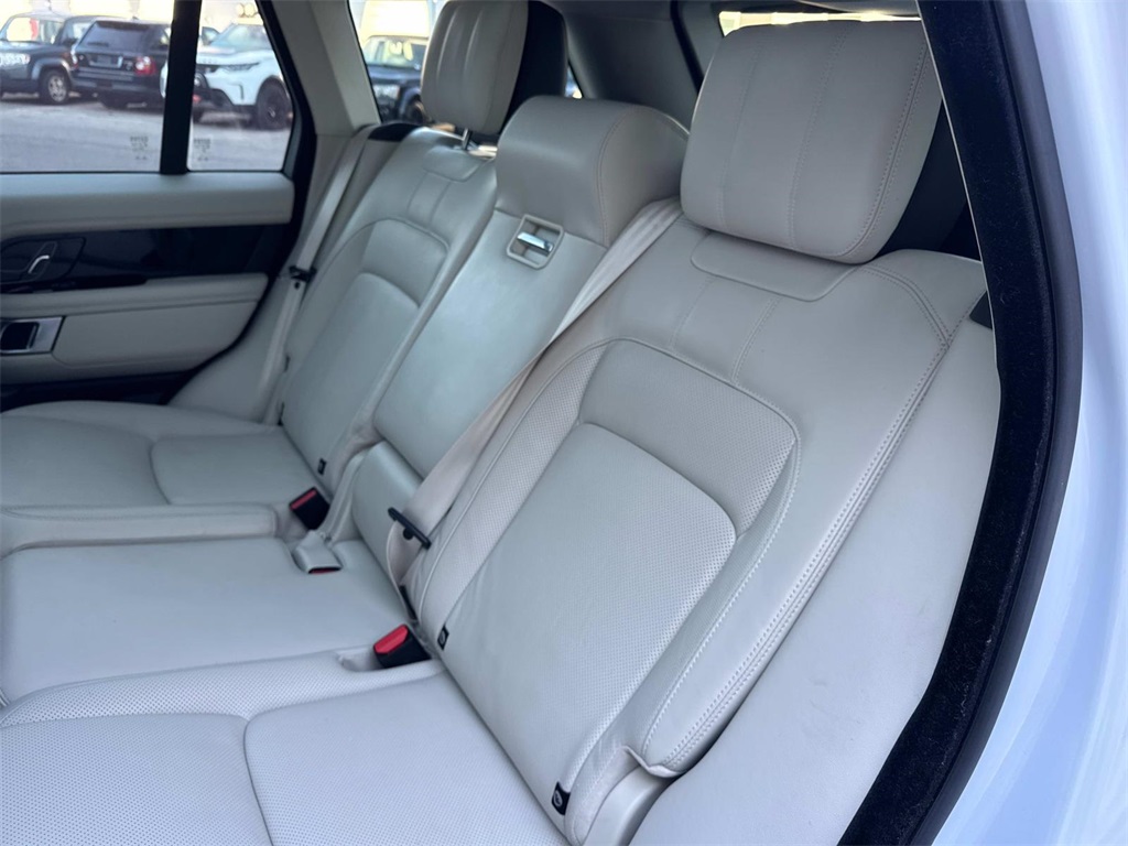 2019 Land Rover Range Rover SuperCharged HSE photo 15