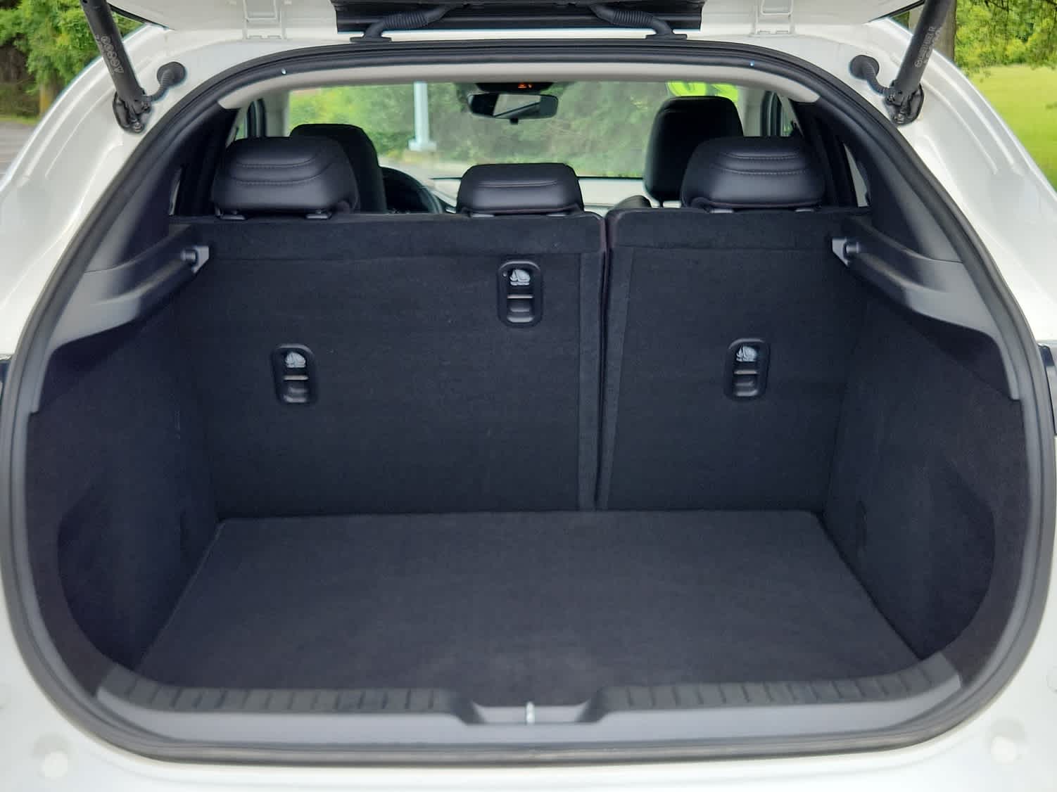 2020 Mazda CX-30 Premium photo 21