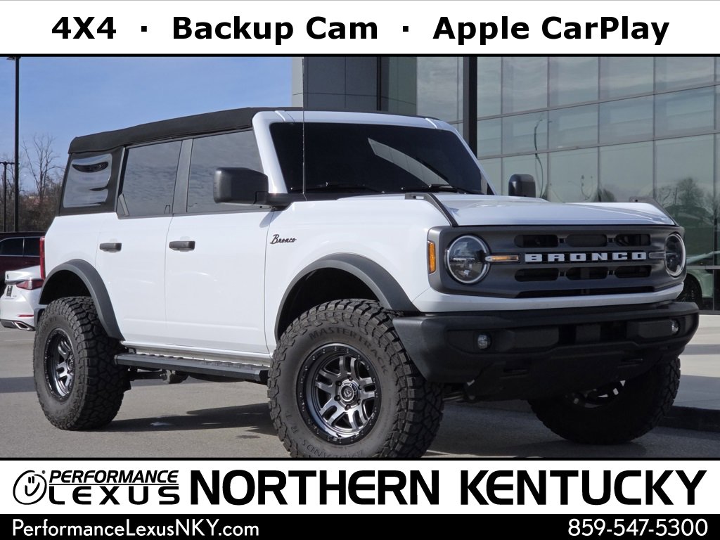 2024 Ford Bronco 4-Door Big Bend's photo