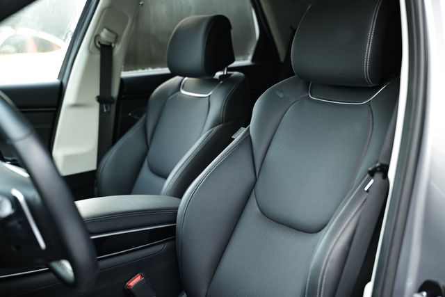 2025 Genesis GV70 2.5T photo 19
