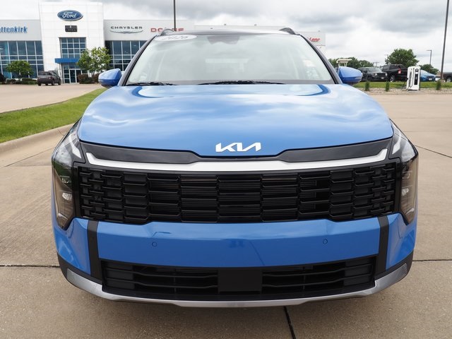 2026 Kia Sportage EX photo 3