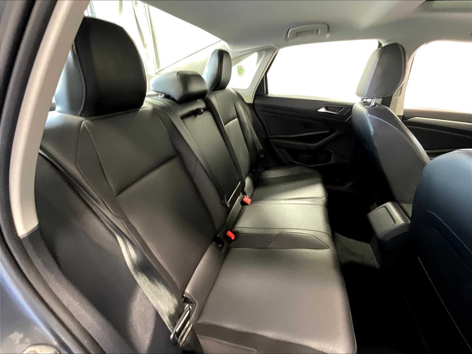 2019 Volkswagen Jetta SE photo 14