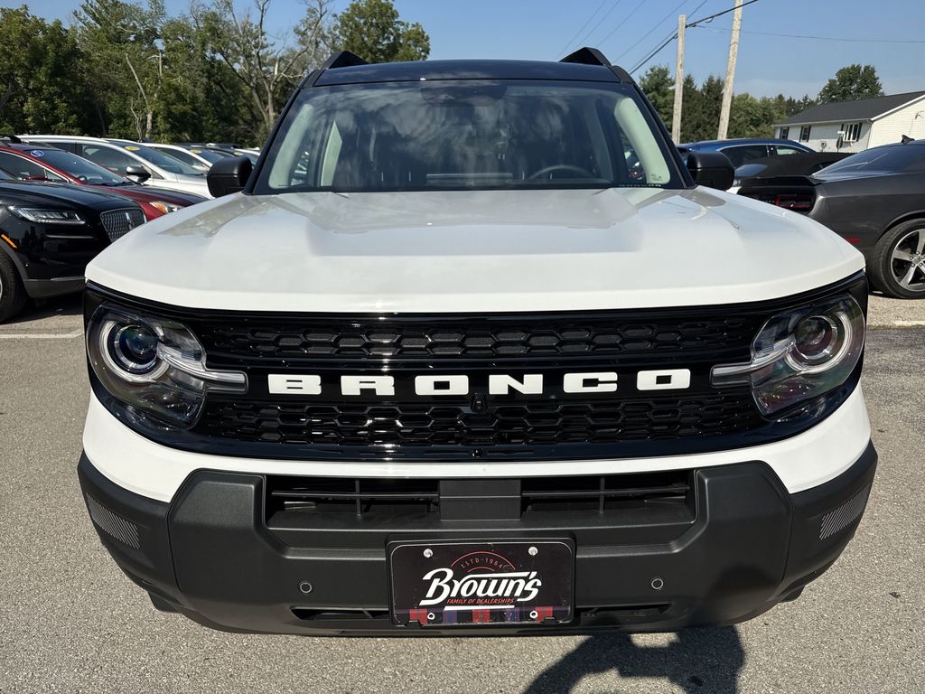 2025 Ford Bronco Sport Outer Banks photo 2