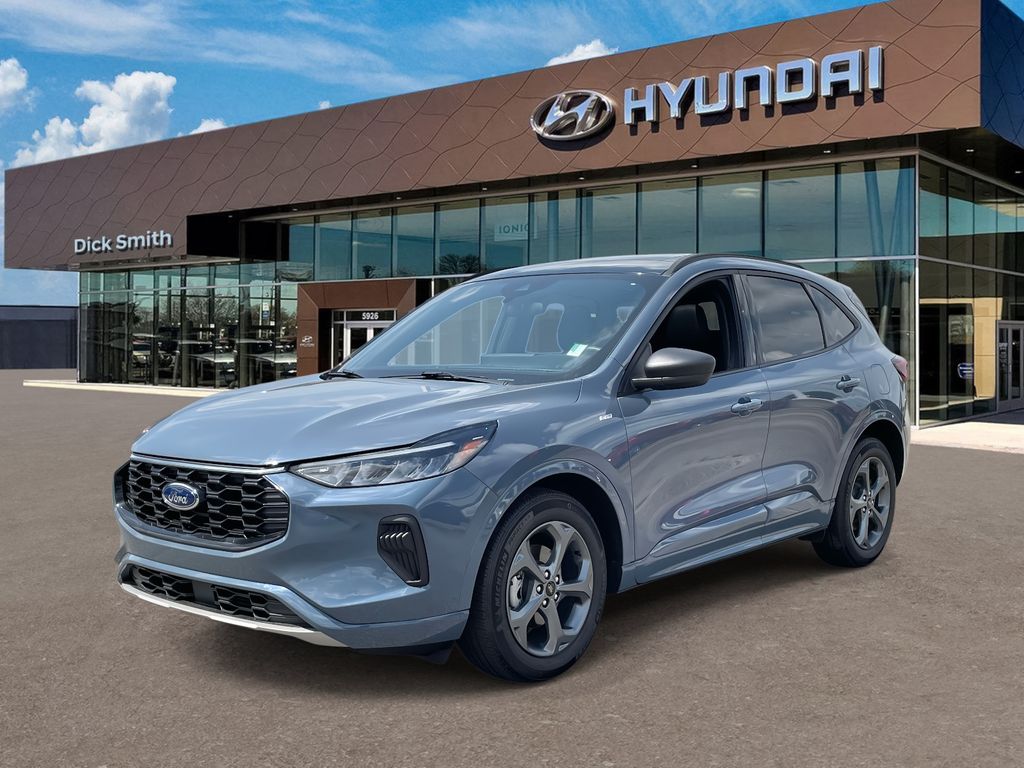 2024 Ford Escape ST-Line photo 3
