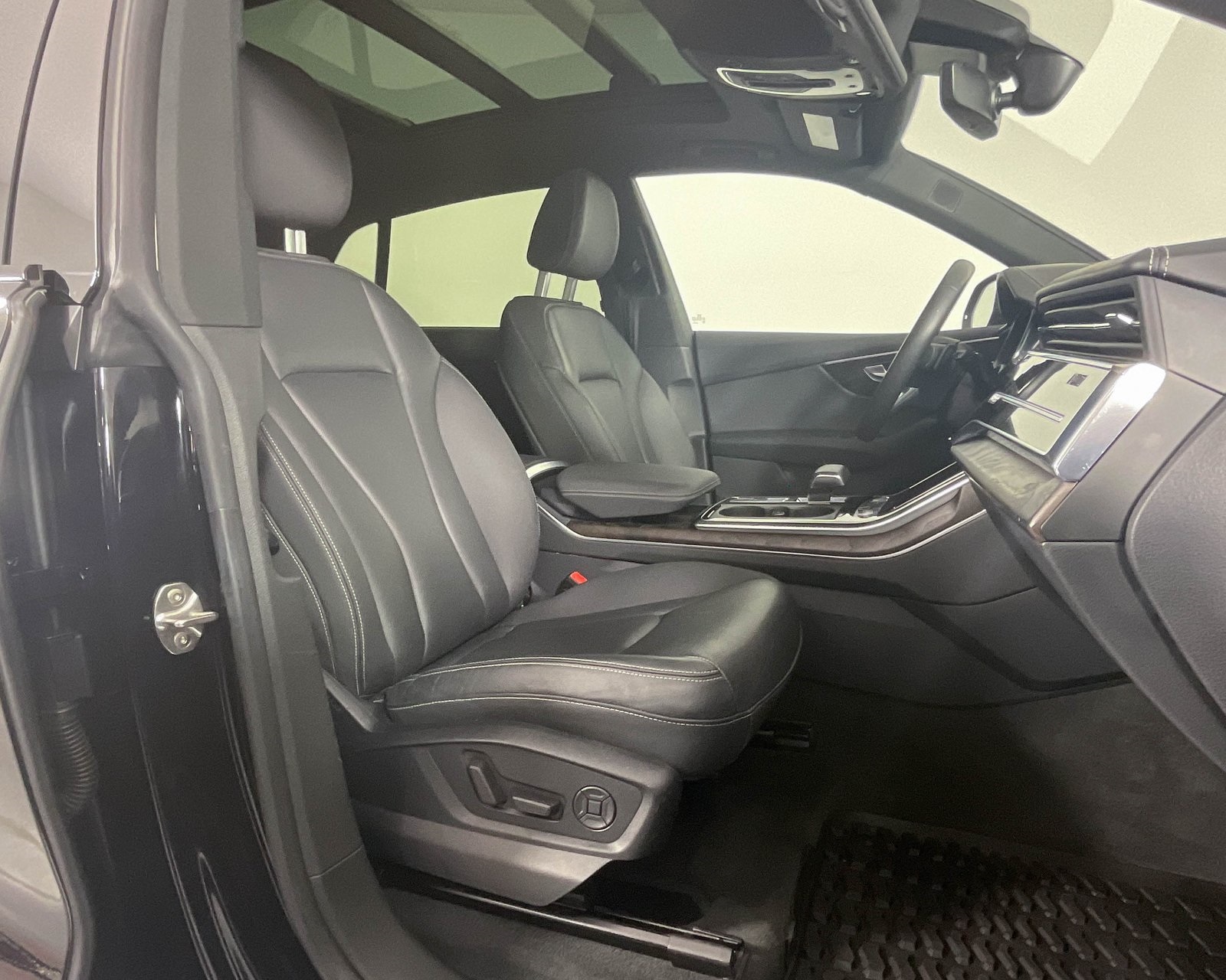 2019 Audi Q8 Prestige line photo 14