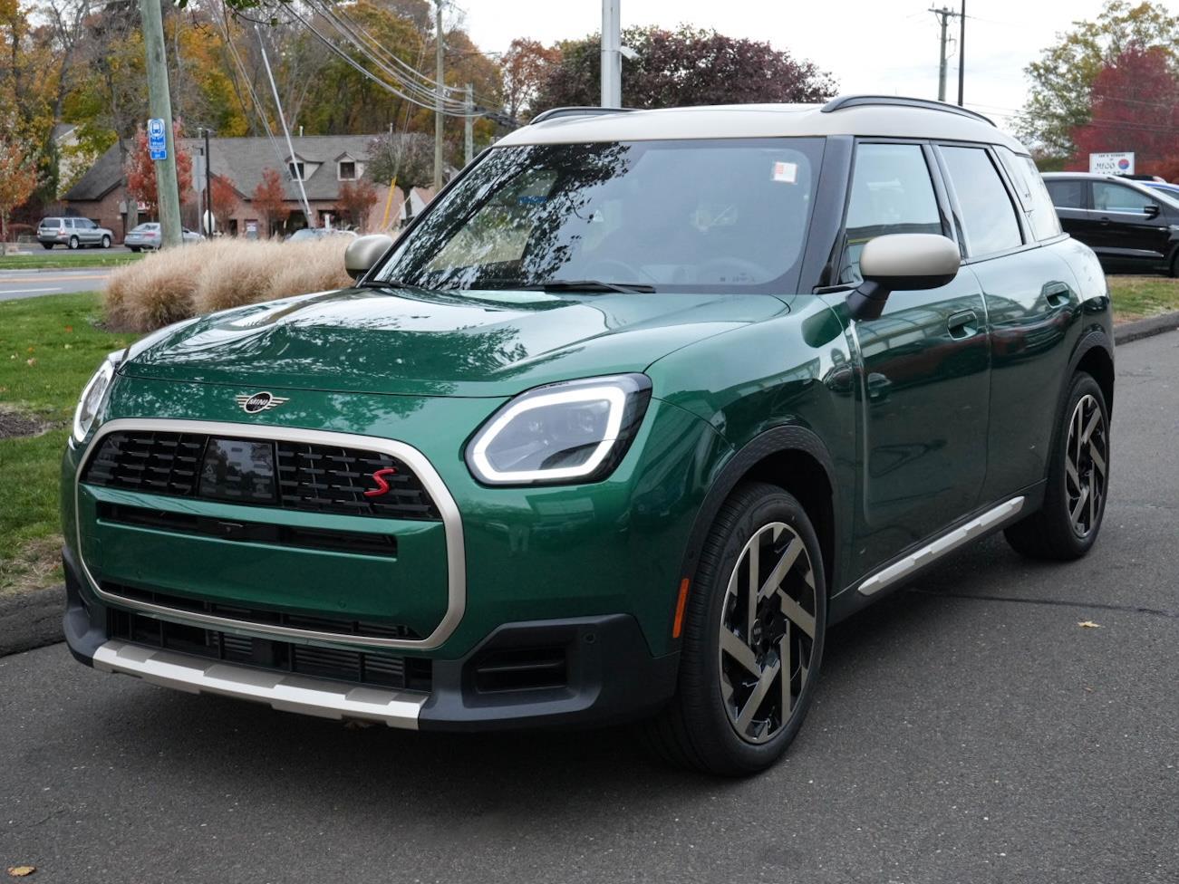 2026 MINI Countryman S's photo