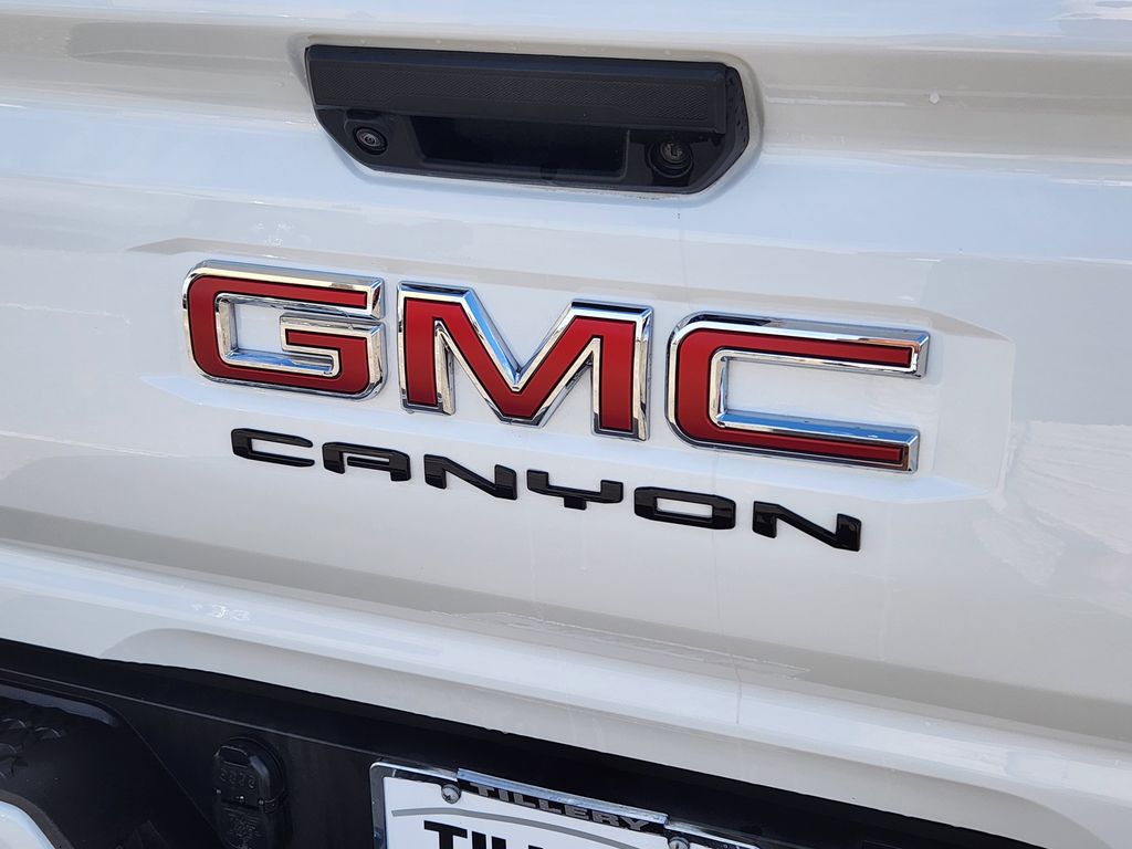 2023 Gmc Canyon AT4X photo 13