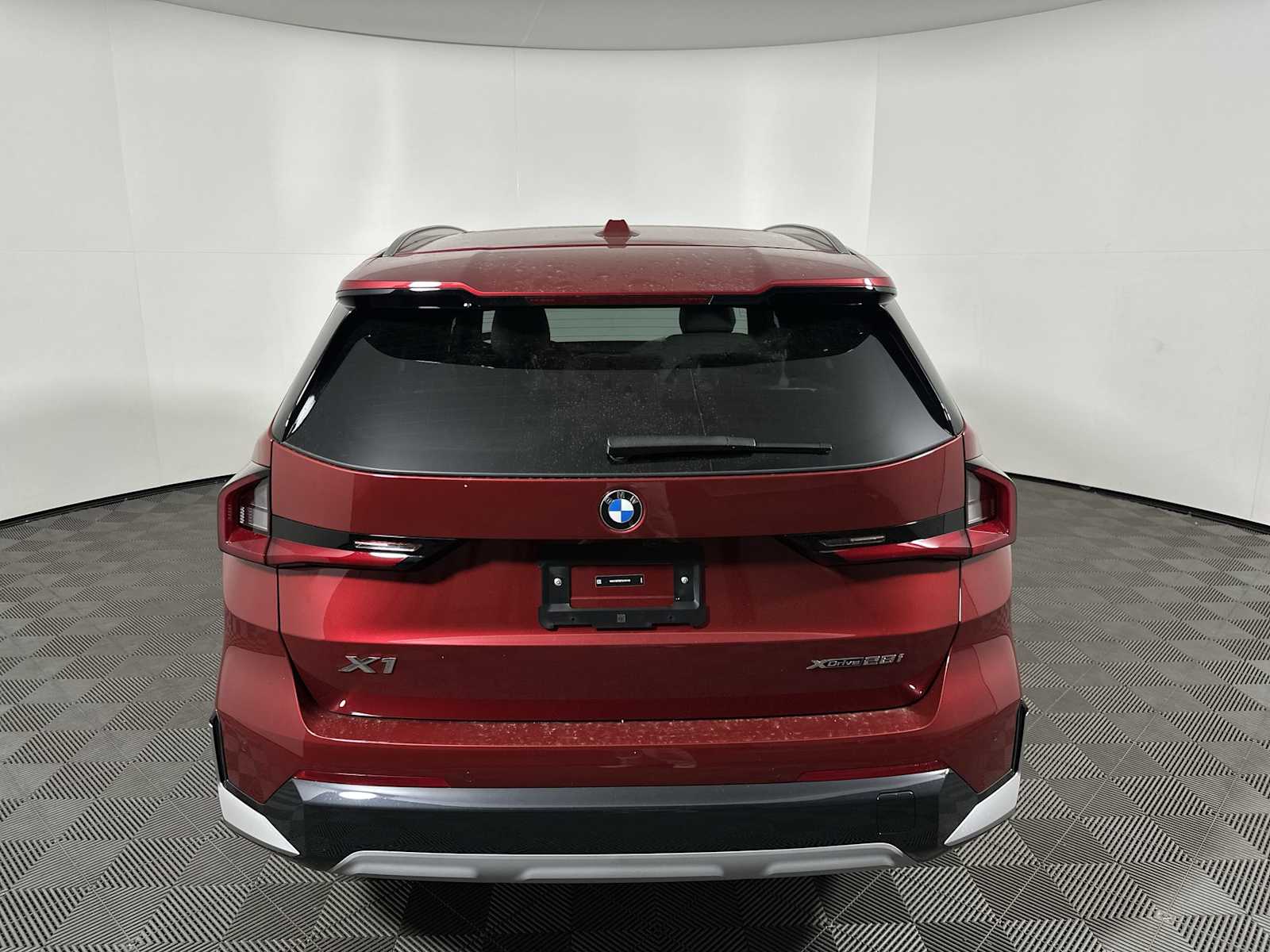 2026 Bmw X1 XDrive28i photo 2