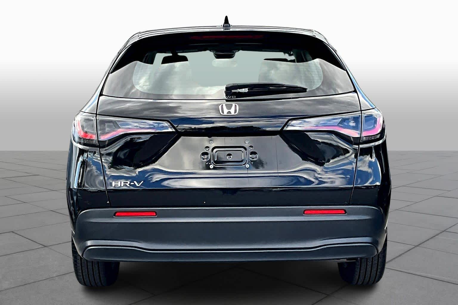 2023 Honda HR-V LX photo 4
