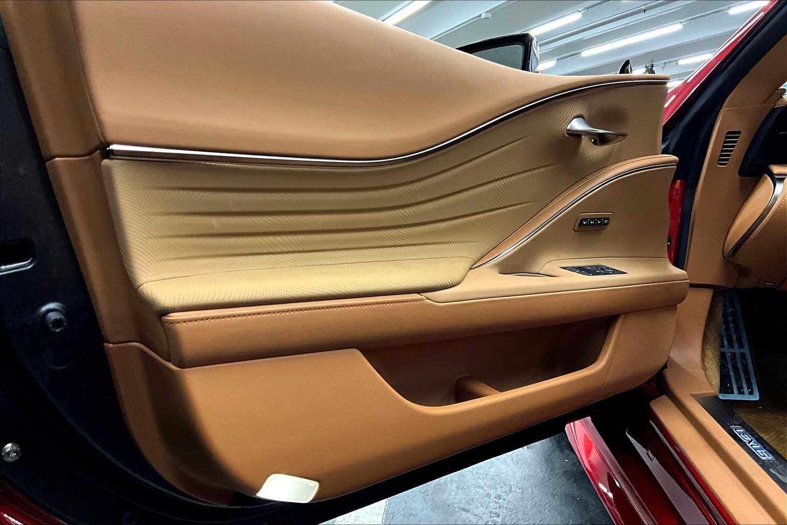 2022 Lexus LC 500 photo 20