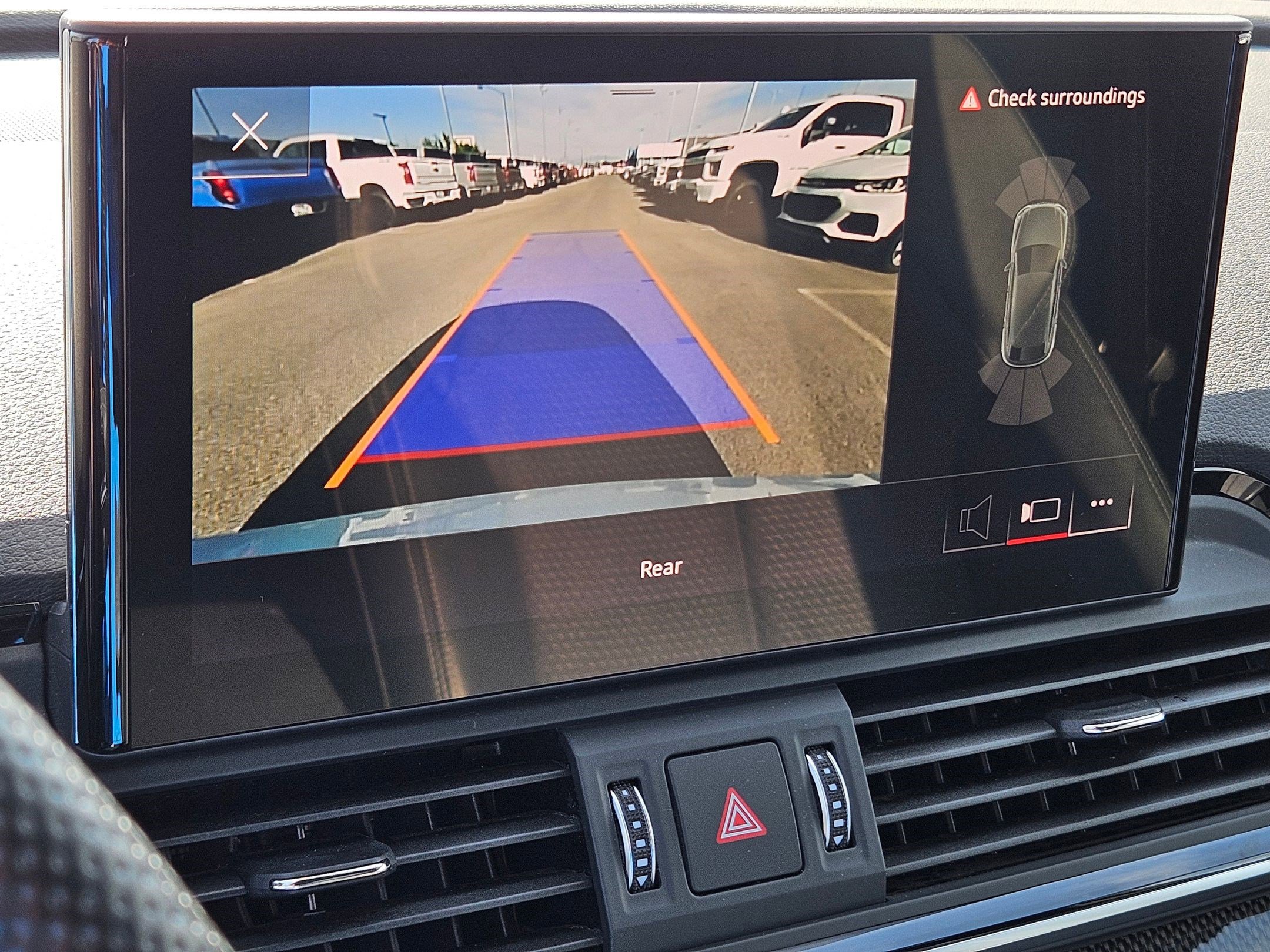2022 Audi SQ5 Premium photo 29