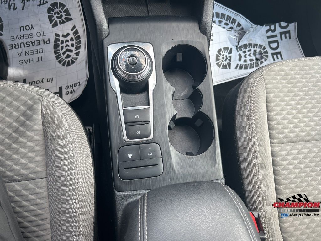 2022 Ford Escape SE photo 12