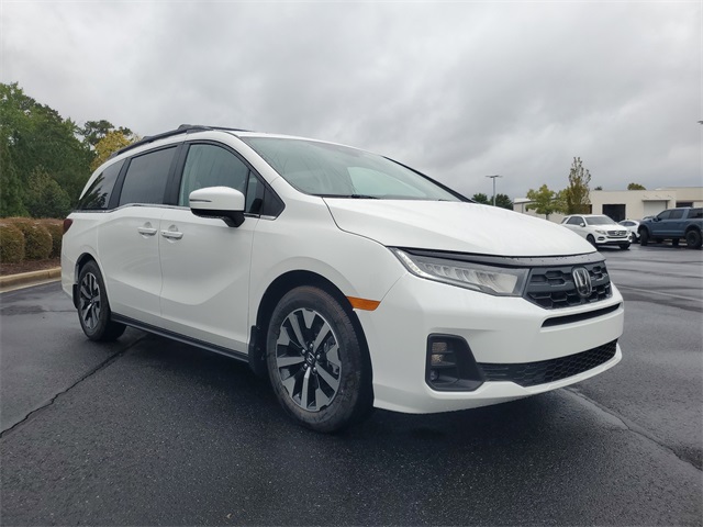 2026 Honda Odyssey EX-L photo 3