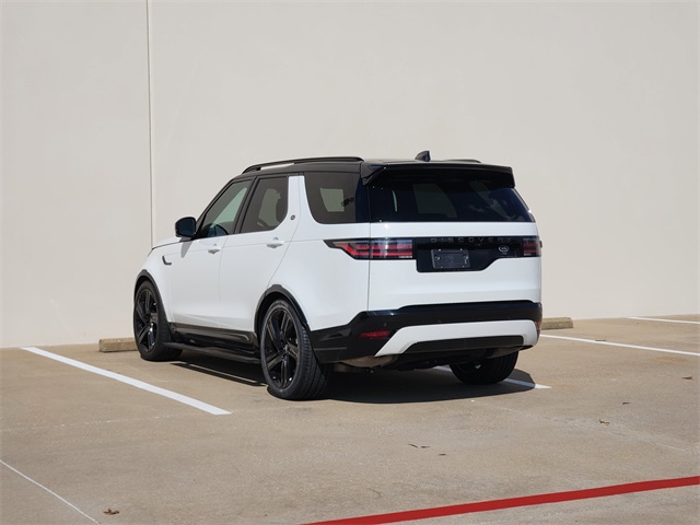 2023 Land Rover Discovery HSE R-Dynamic photo 4