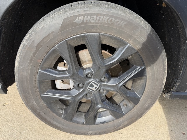 2025 Honda HR-V Sport photo 2