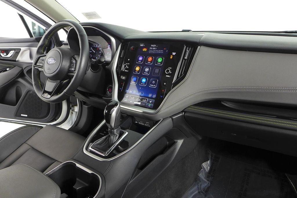 2024 Subaru Outback Onyx Edition photo 9
