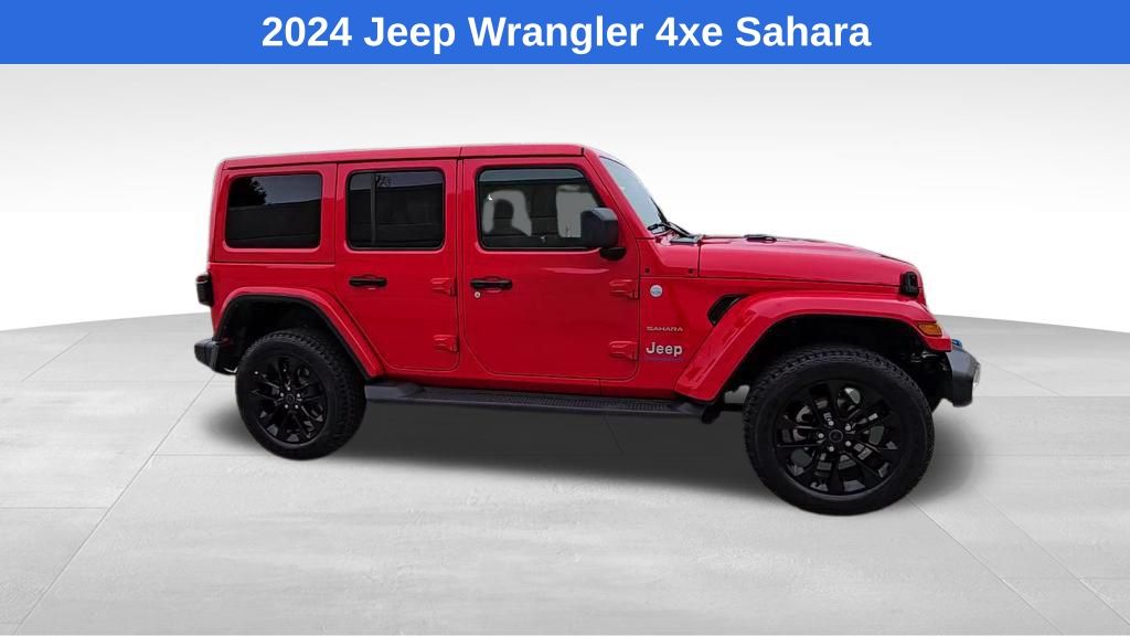 2024 Jeep Wrangler Sahara 4xe photo 6