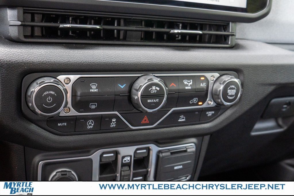 2025 Jeep Gladiator Sport photo 20