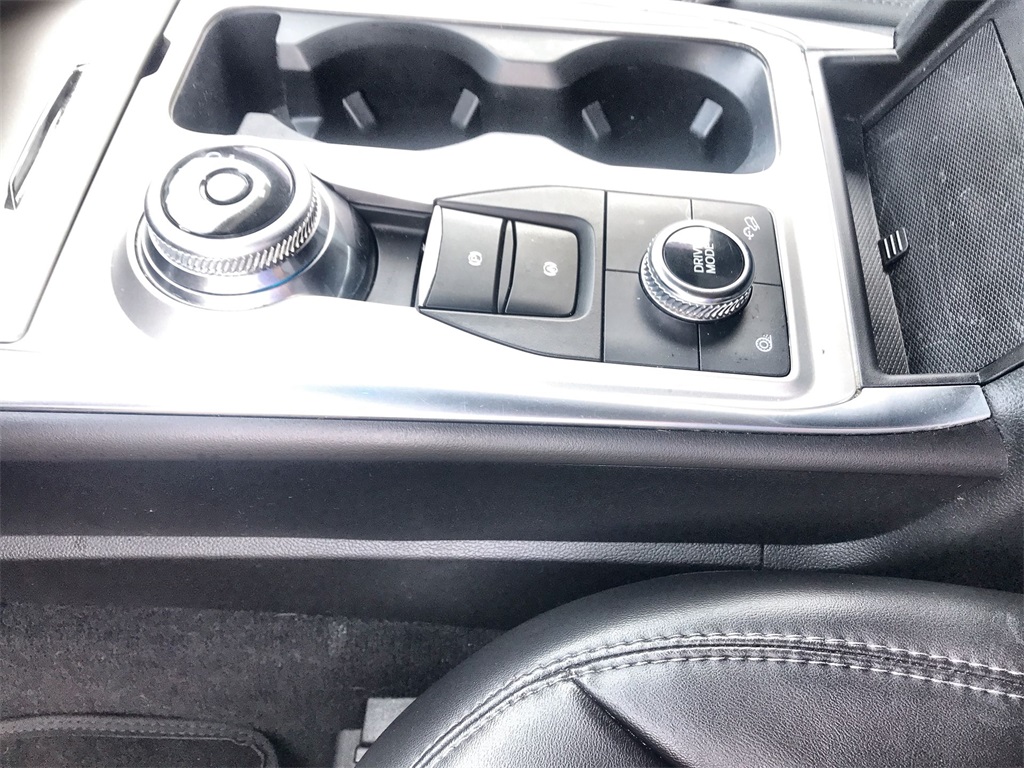 2023 Ford Explorer XLT photo 20