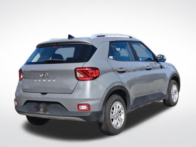 2020 Hyundai Venue SEL photo 7