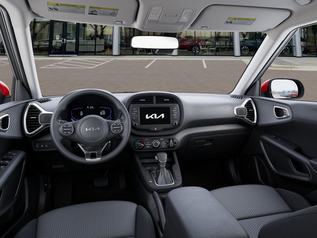 2025 Kia Soul LX photo 16