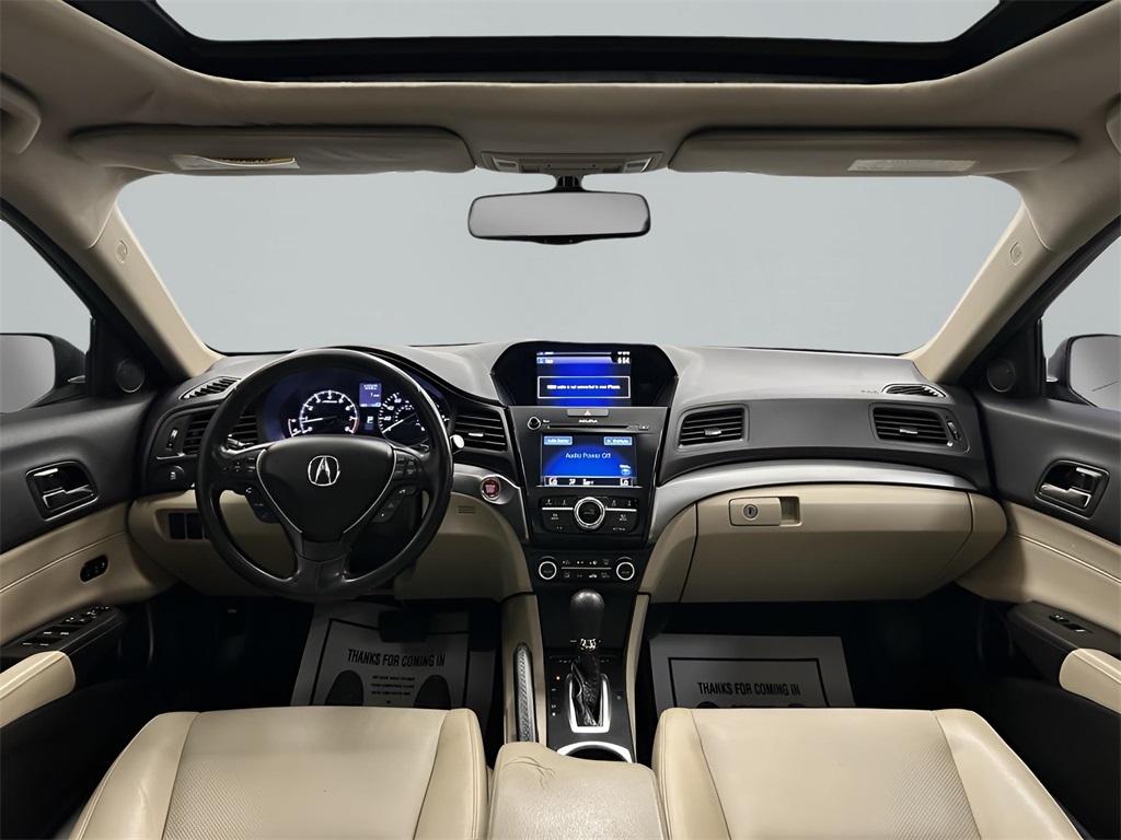 2017 Acura ILX Premium photo 11