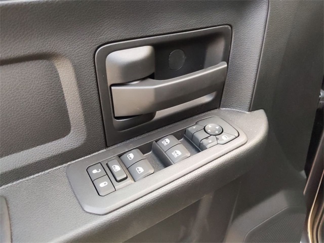 2026 Dodge Ram Tradesman photo 13