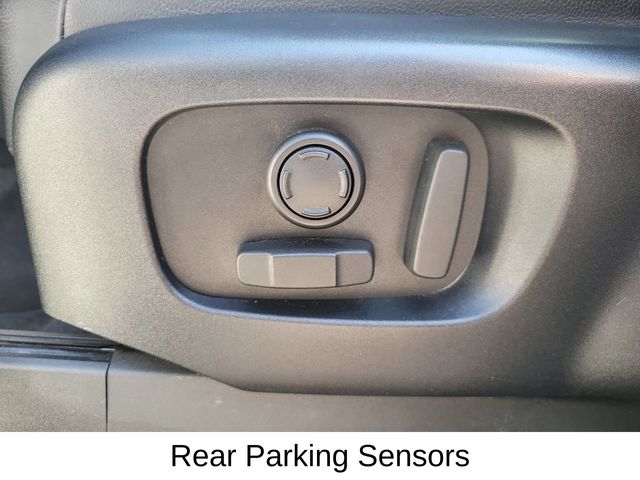 2018 Land Rover Discovery SE photo 17