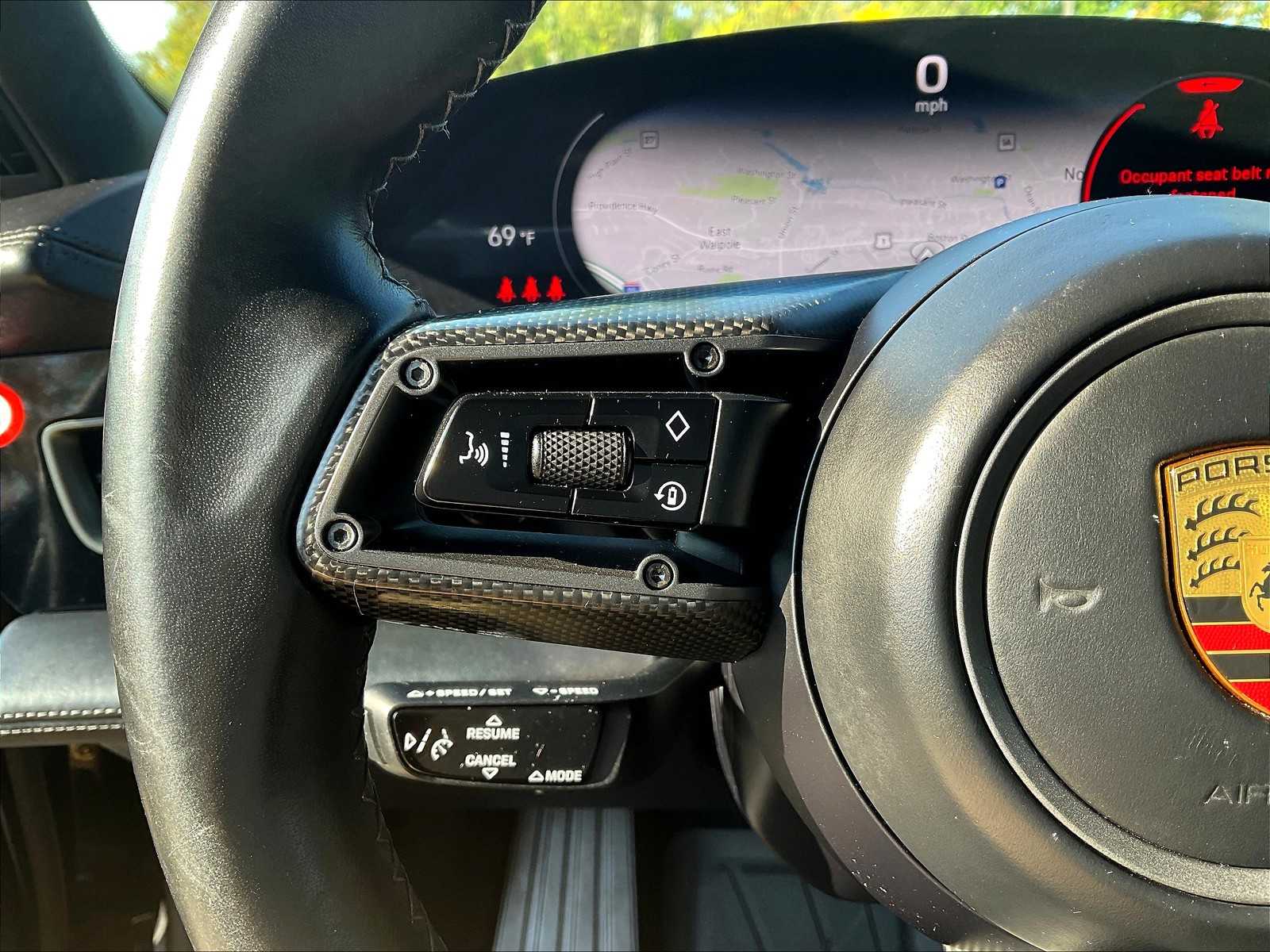 2021 Porsche Taycan Turbo S photo 21