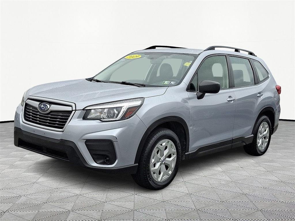 2019 Subaru Forester Base photo 3