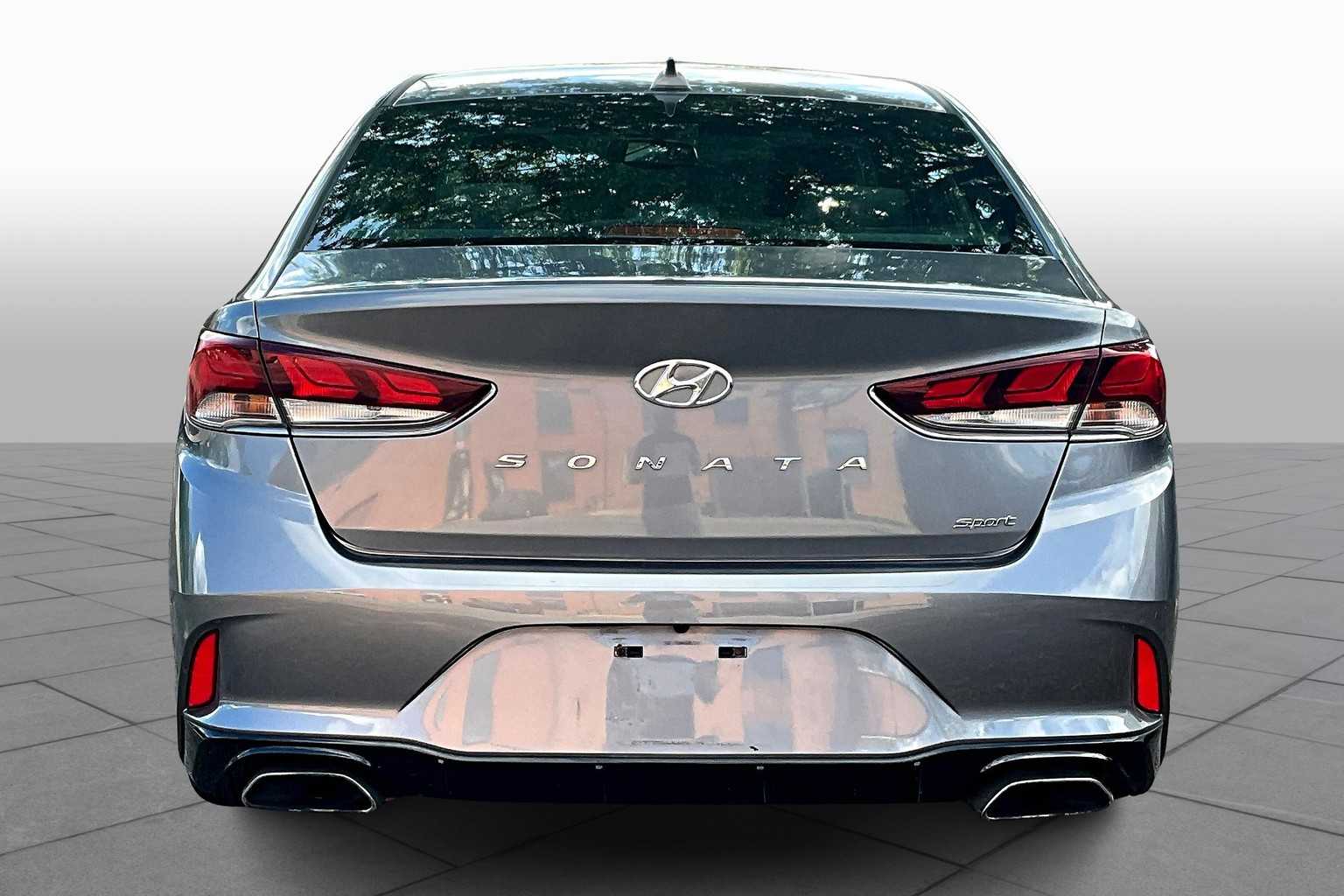 2018 Hyundai Sonata Sport photo 4