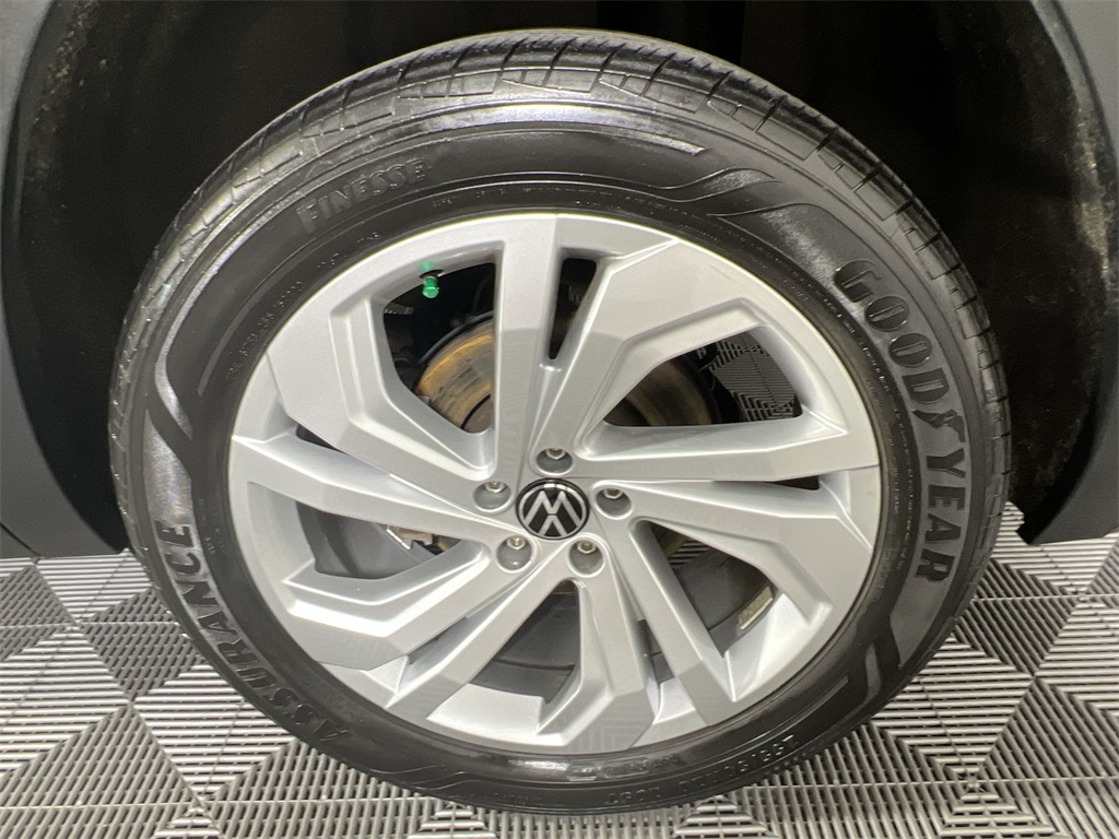 2023 Volkswagen Atlas V6 SE Technology photo 17