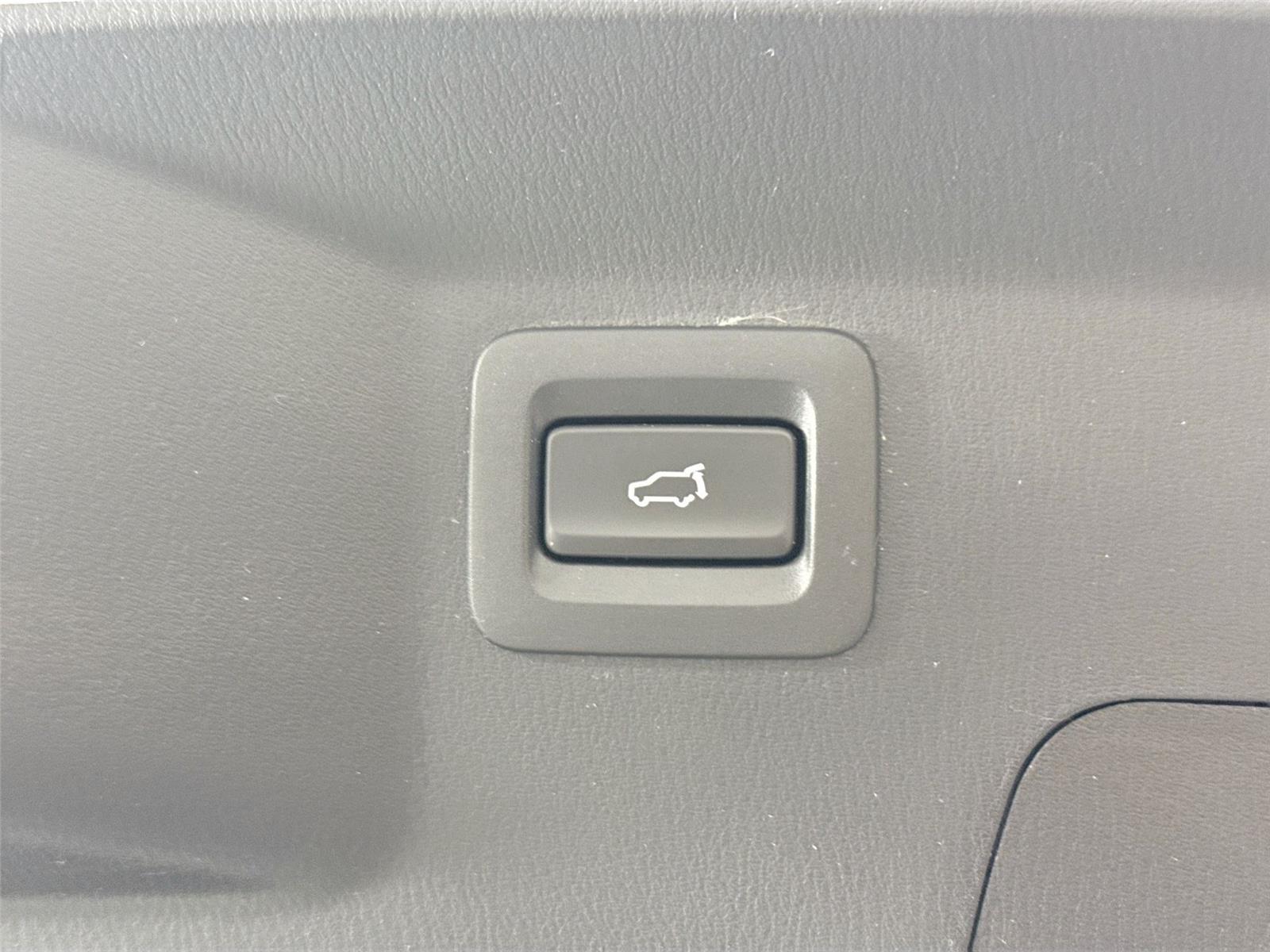 2022 Mazda CX-9 Touring photo 37