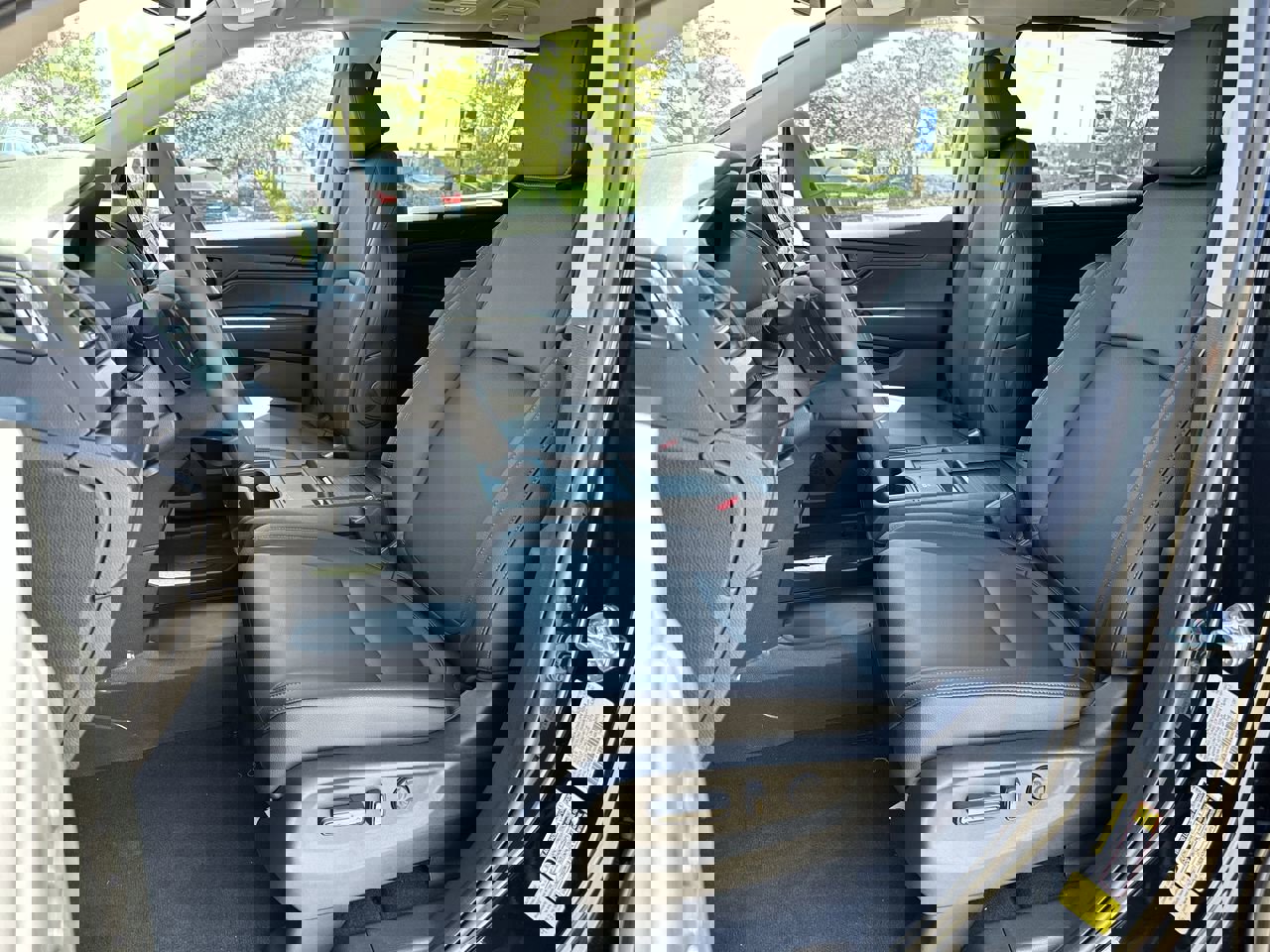 2026 Honda Odyssey EX-L photo 11