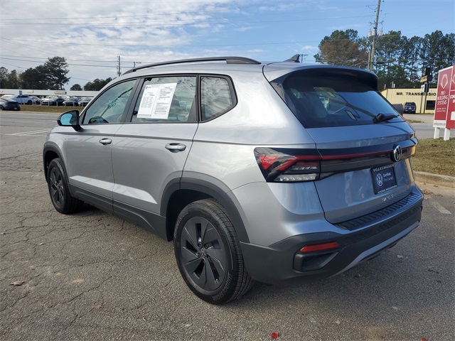 2025 Volkswagen Taos S photo 2