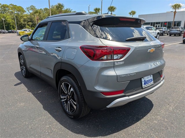 2026 Chevrolet Trailblazer LT photo 3