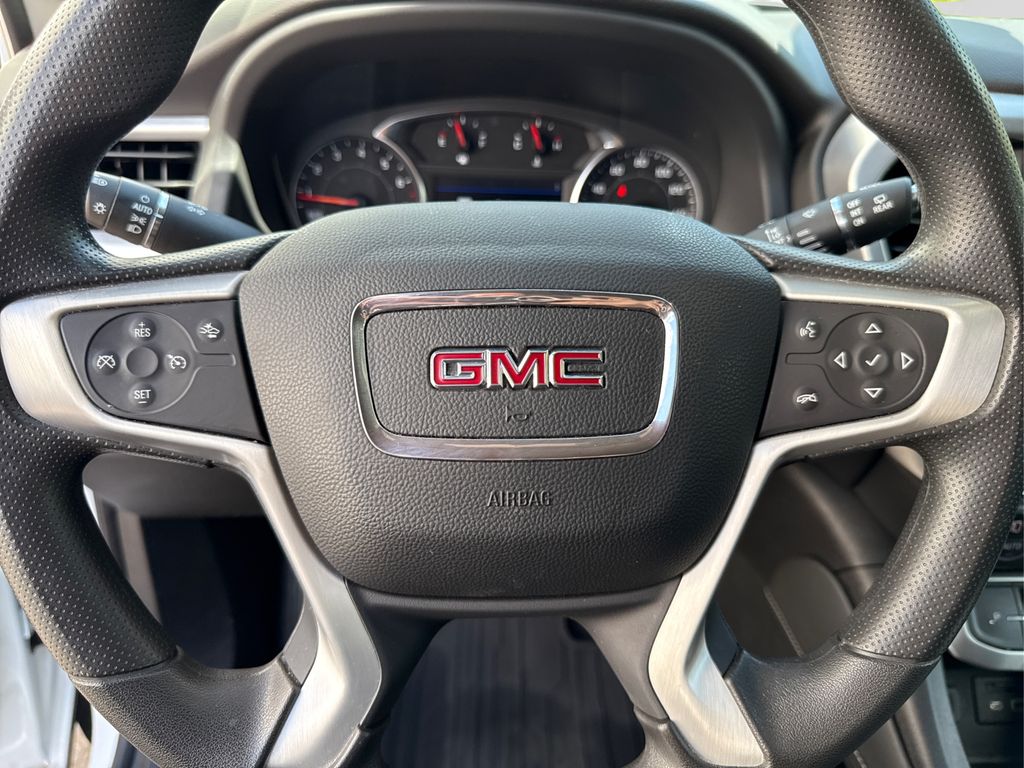 2023 Gmc Acadia SLE photo 25