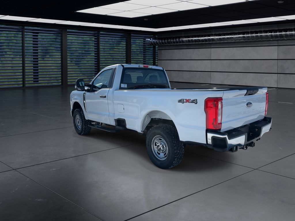 2025 Ford F-250 XLT photo 6