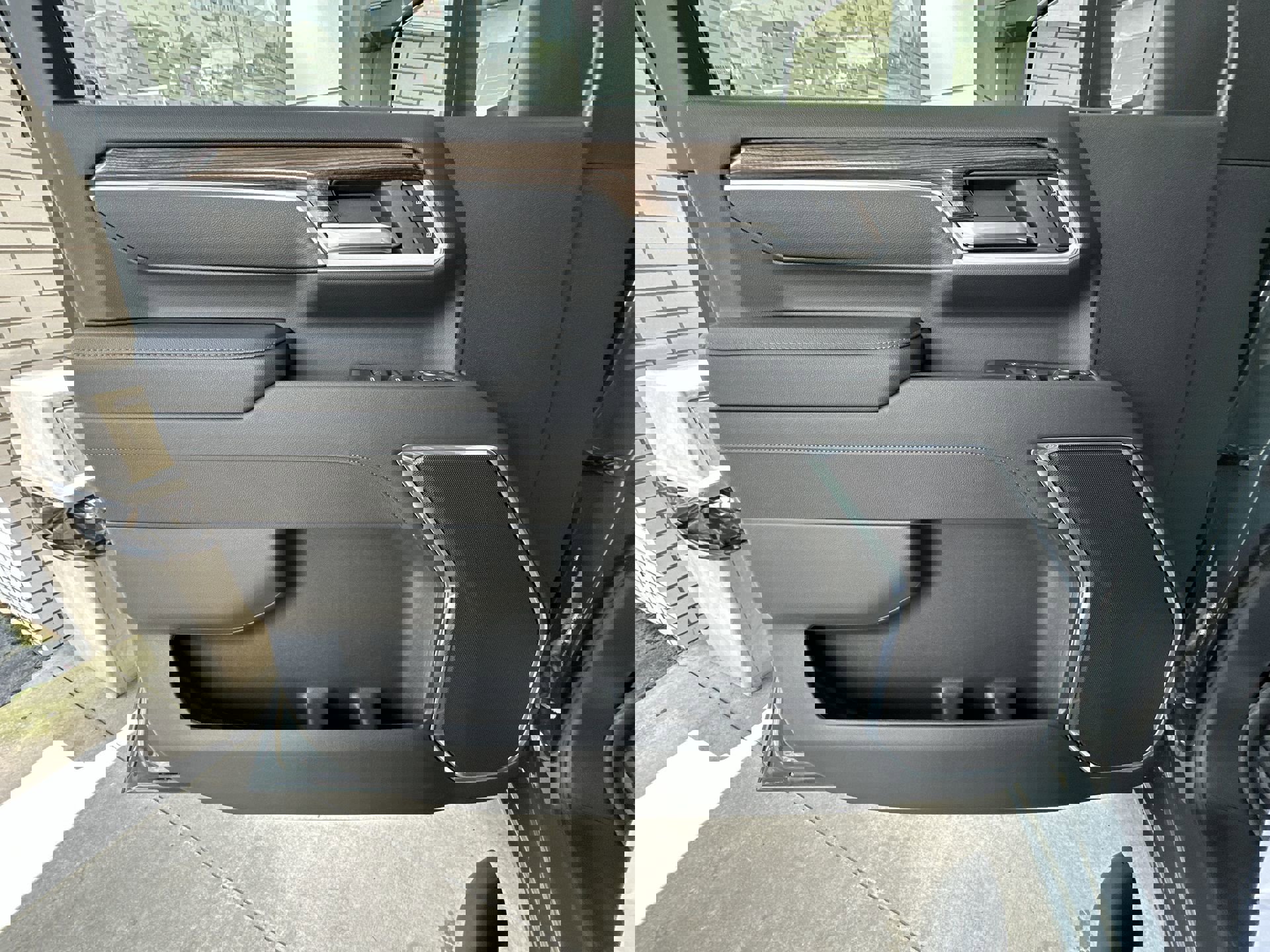 2025 Chevrolet Silverado 2500HD LT photo 20