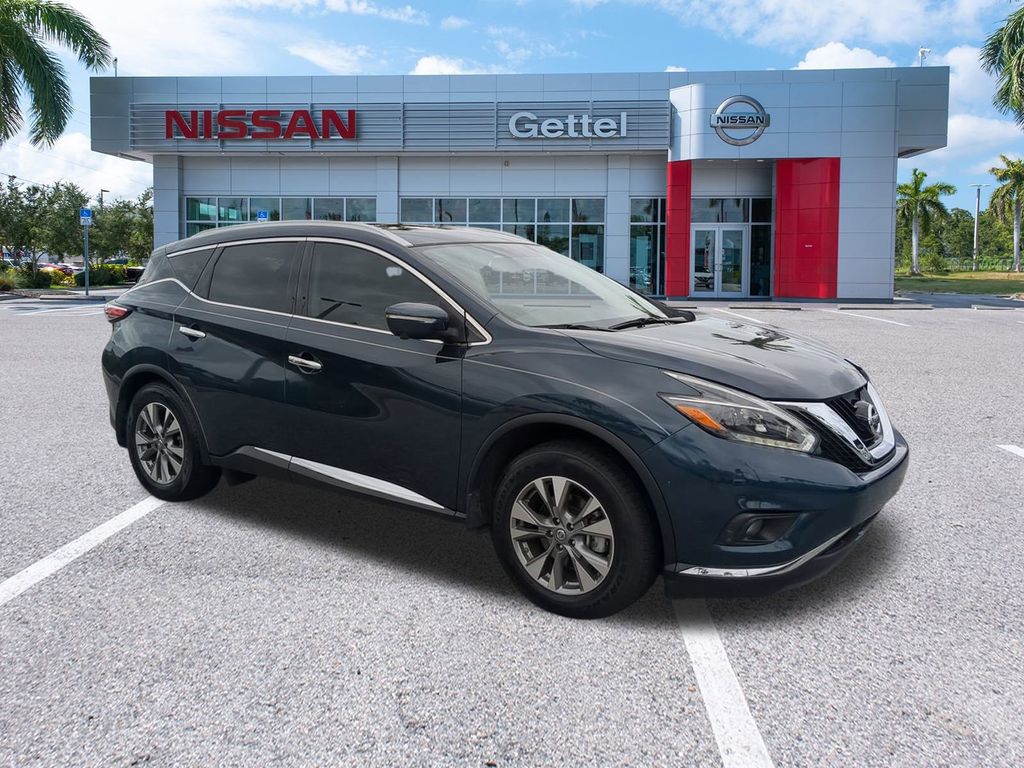 2018 Nissan Murano SL photo 2