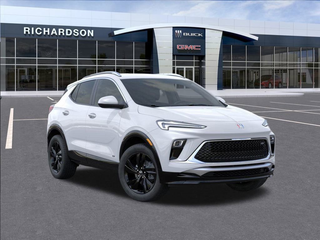 2025 Buick Encore GX Sport Touring photo 7