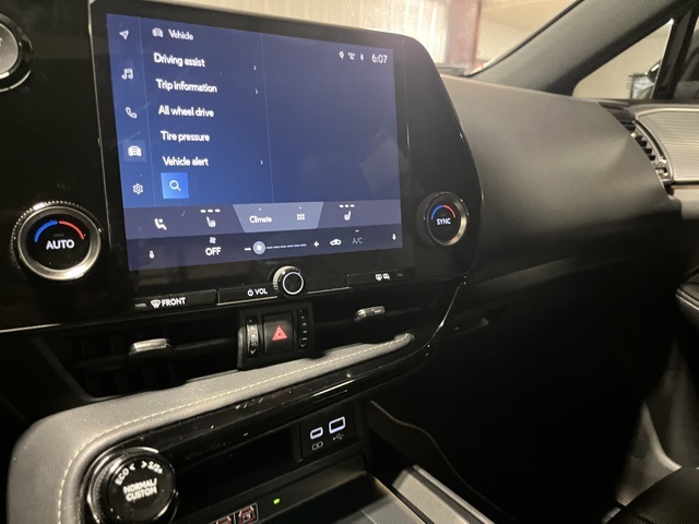 2023 Lexus NX 350 F SPORT Handling photo 16