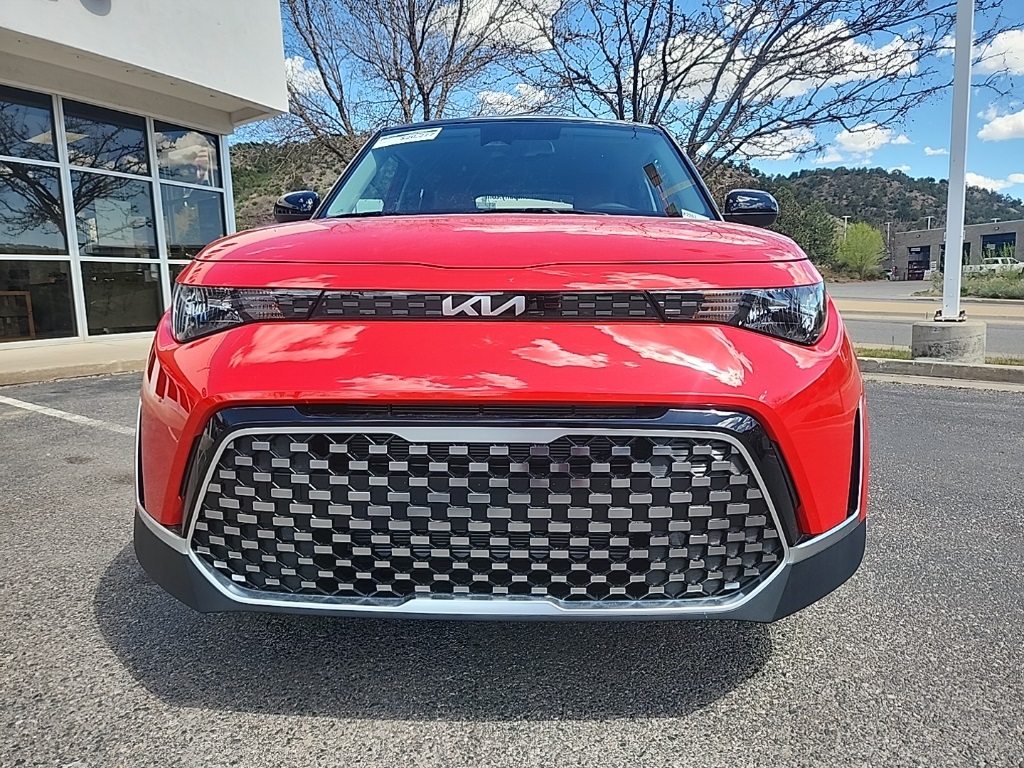 2025 Kia Soul EX photo 2