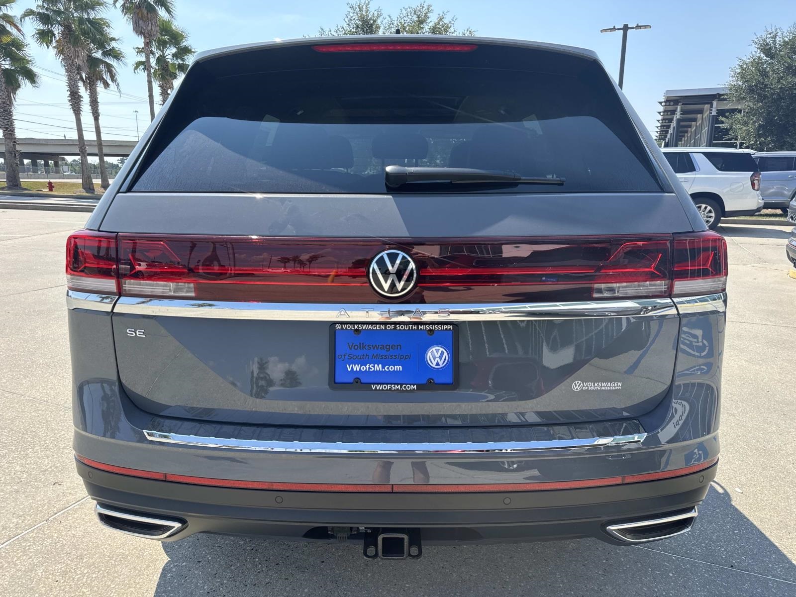 2026 Volkswagen Atlas SE Technology photo 4