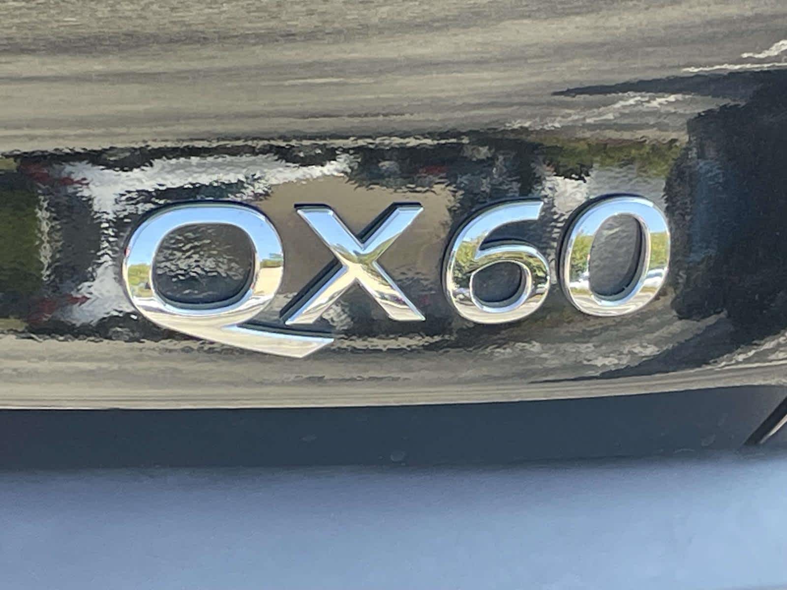 2025 Infiniti QX60 Luxe photo 9