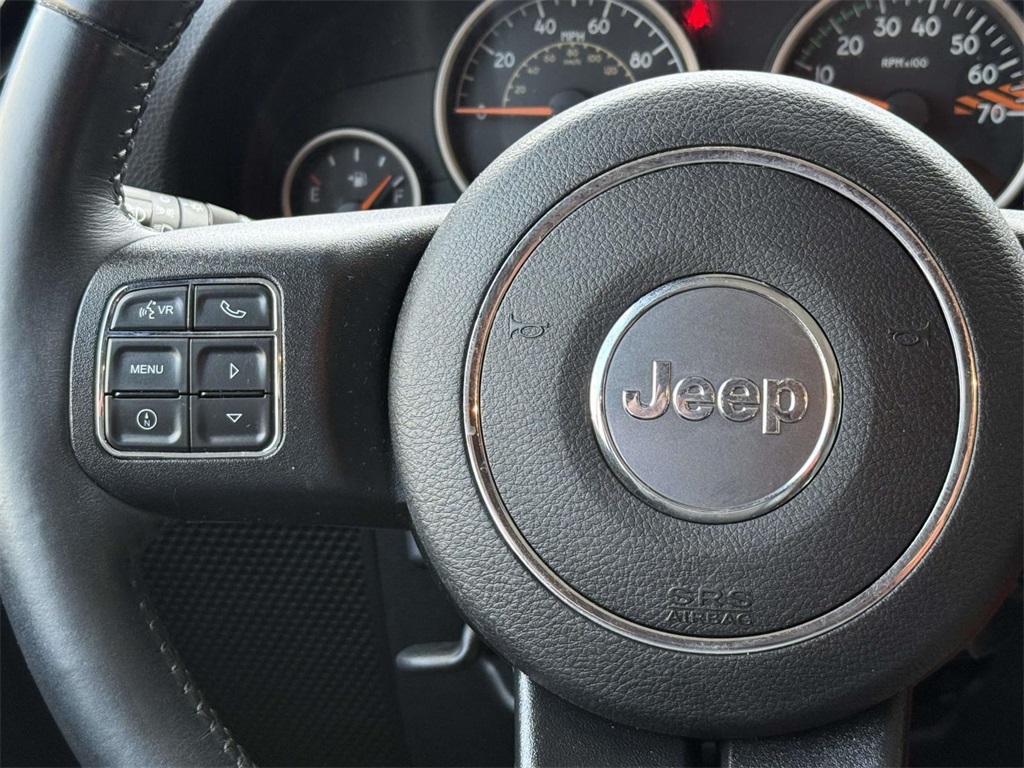 2017 Jeep Wrangler Unlimited Sahara photo 20